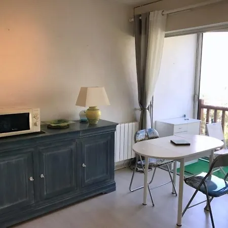 Ibigniarry A252 - Quartier Calme Avec Piscine Collective *